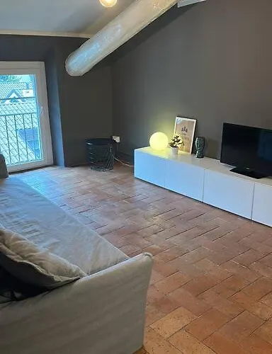 Apartment Fuoriporta Affitti Brevi - Corte 5 *